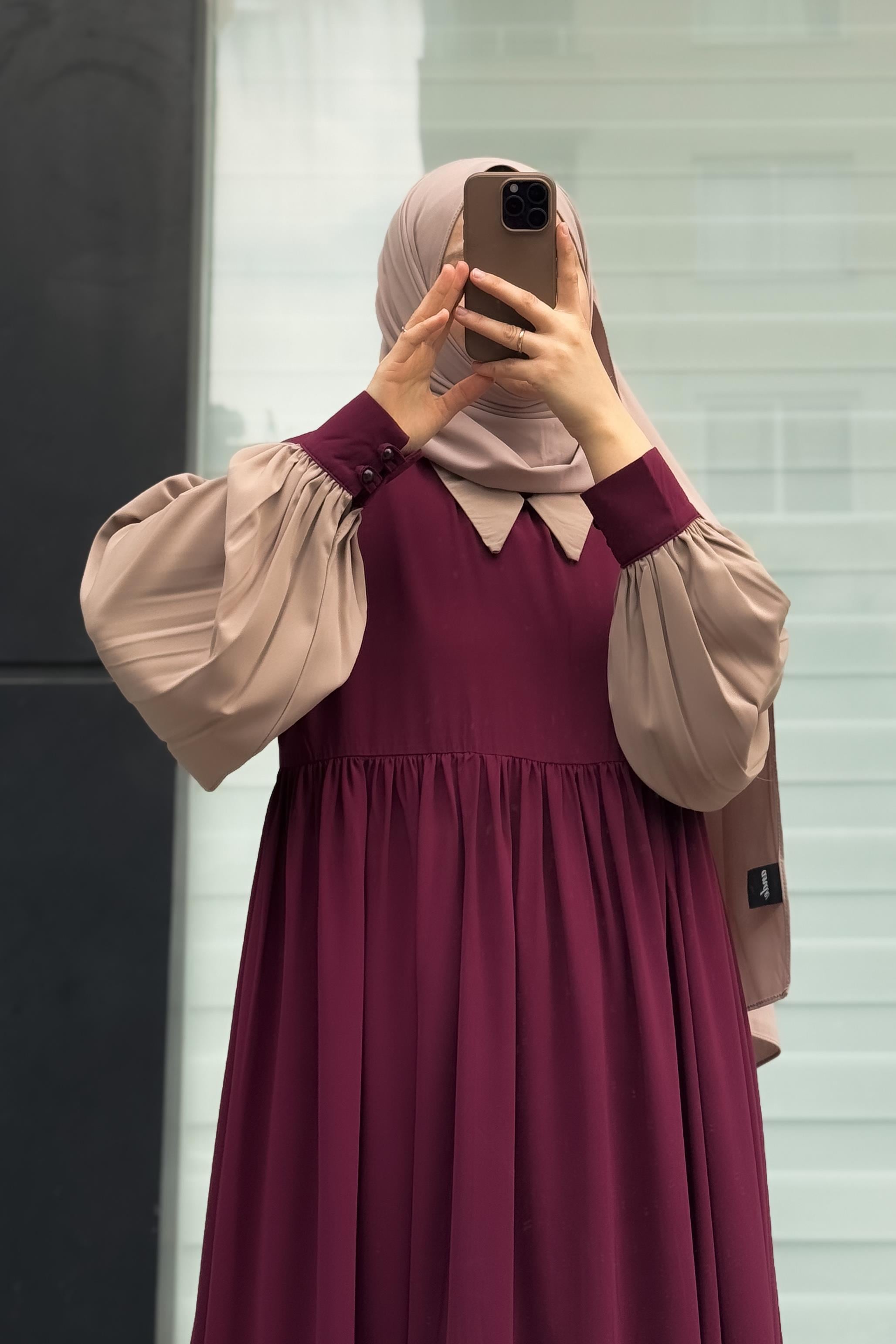 Robe Queen Bouffante - bordeaux vue de face